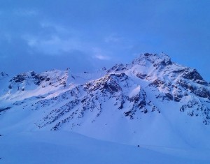 manaslu Tsum valley trek