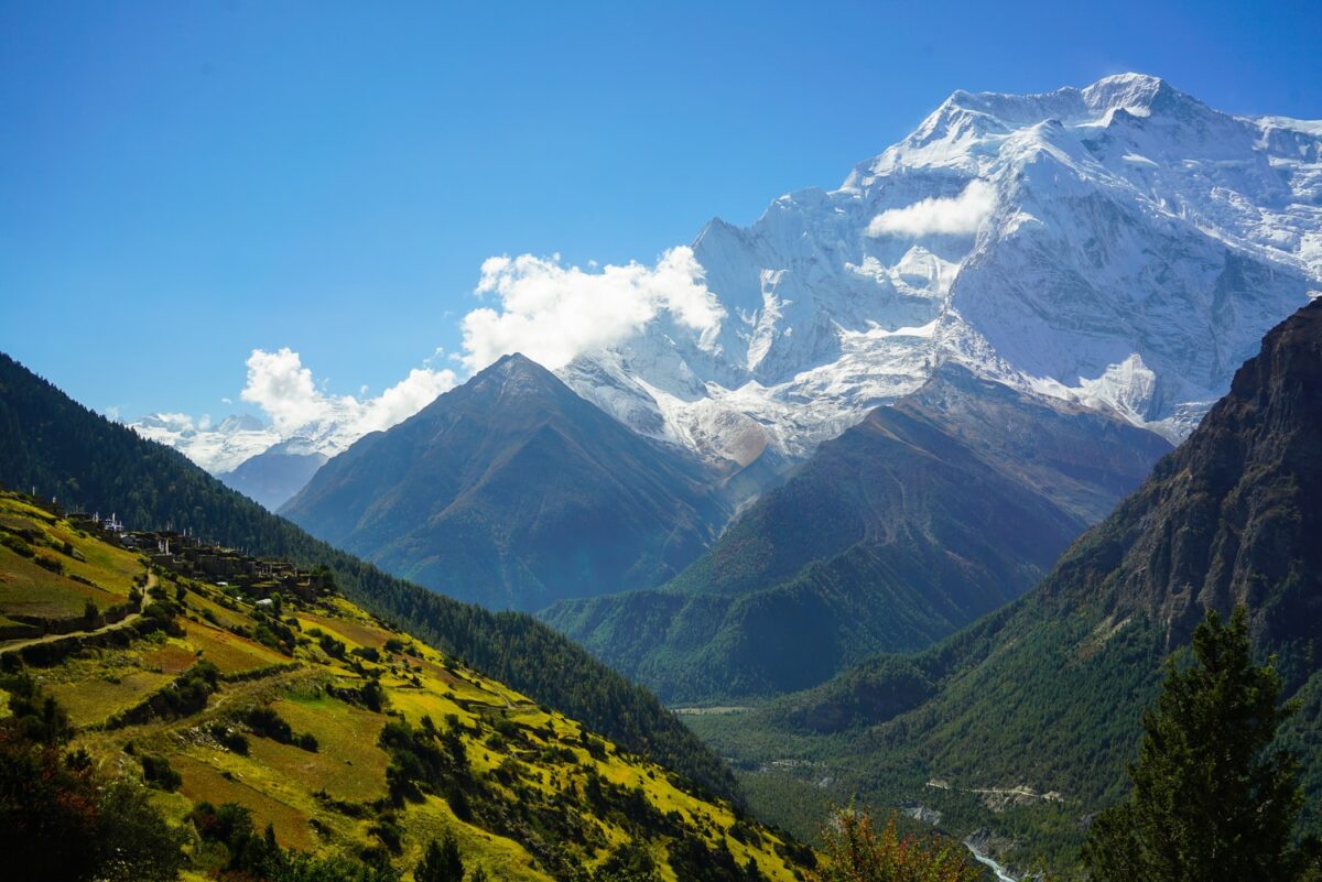 Pisang Peak