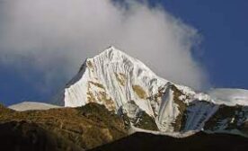 Singu Chuli Peak